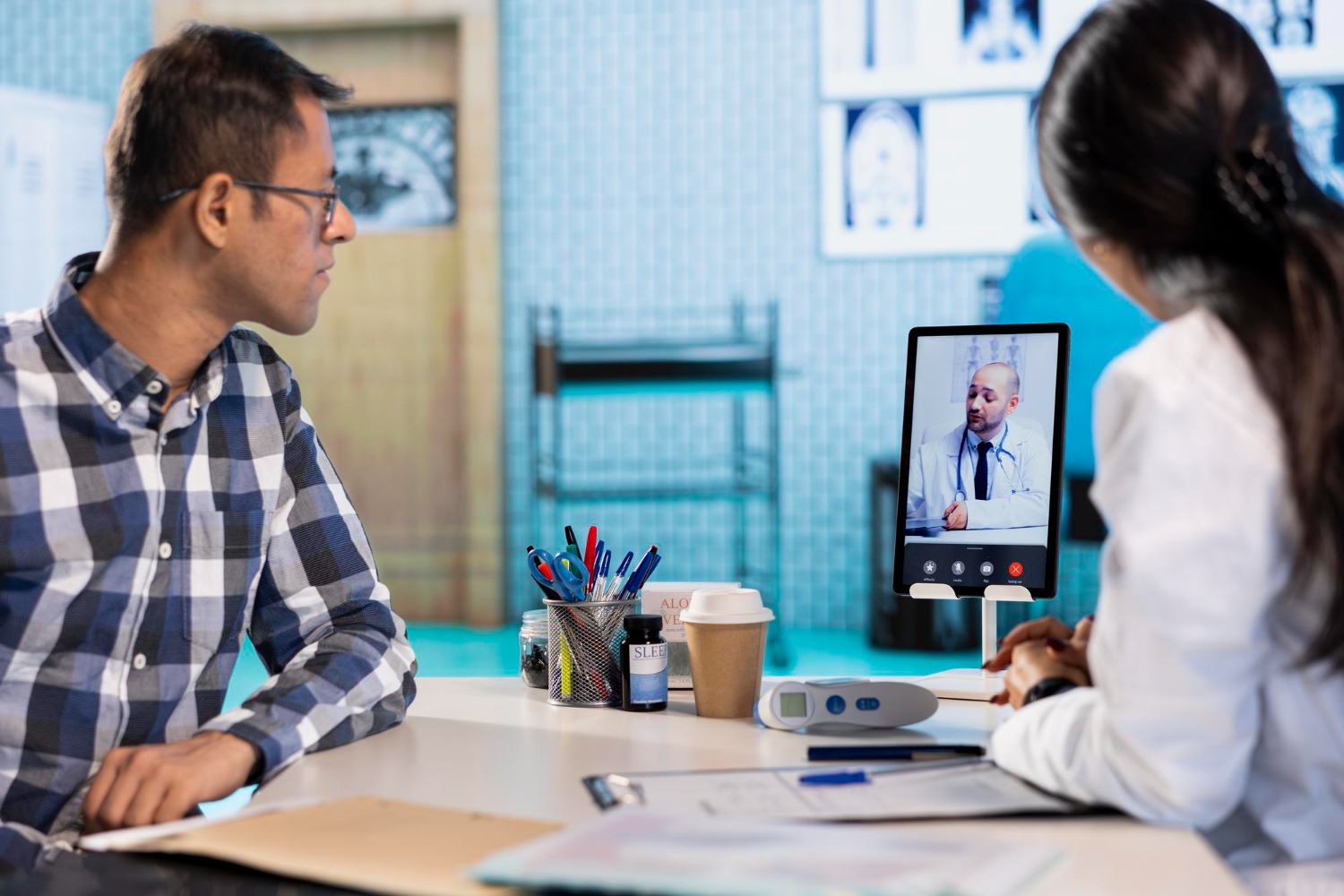 Behavioral health therapist using Medi-EHR software to manage patient records